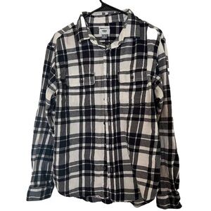 Old Navy Women’s Flannel Shirt Black and White Plaid Size Large